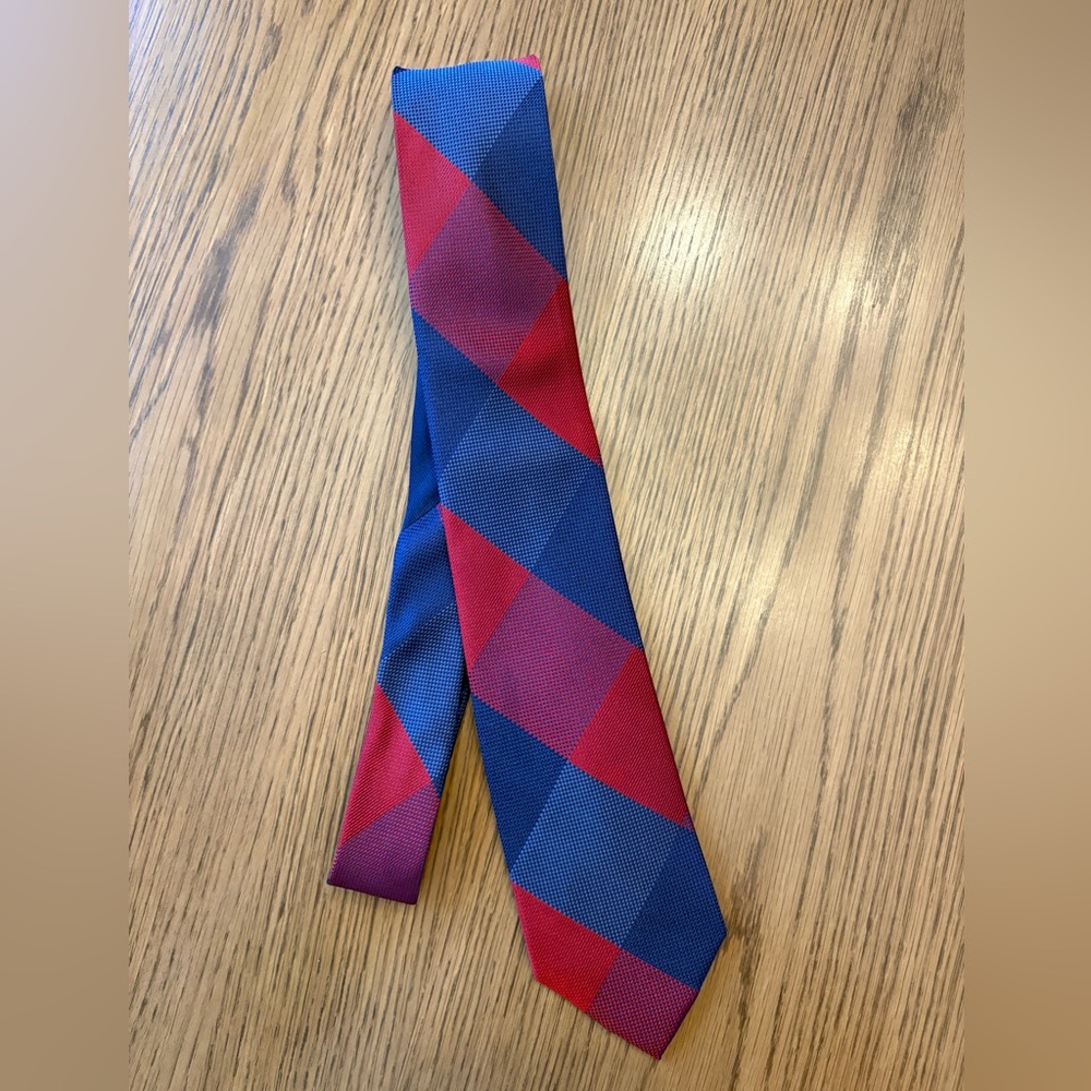100% Silk Tommy Hilfiger Red and Blue Plaid Tie